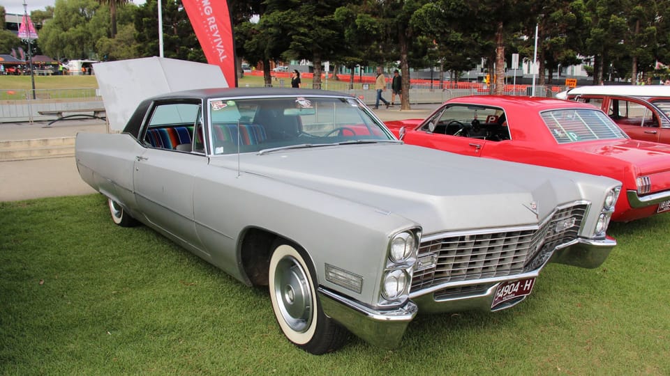 Cadillac DeVille