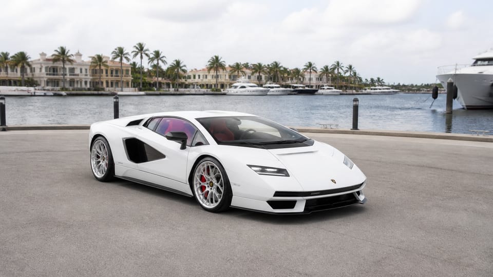 Lamborghini Countach LPI 800-4