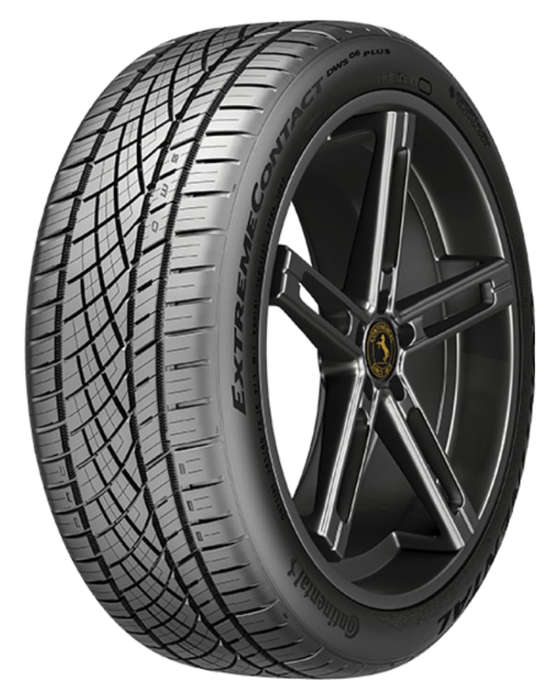 Continental ExtremeContact DWS06 tire