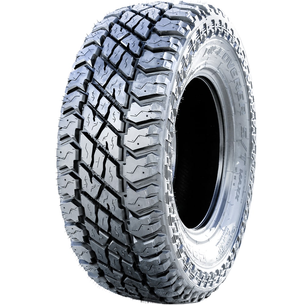 cooper discoverer s t maxx tire