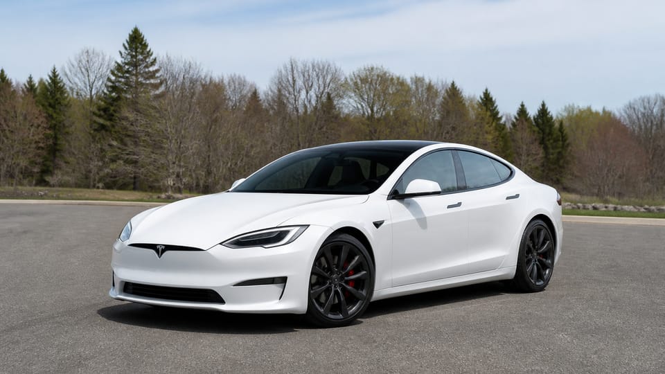 Tesla Model S Performance