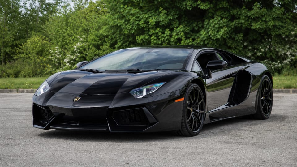 Lamborghini Aventador