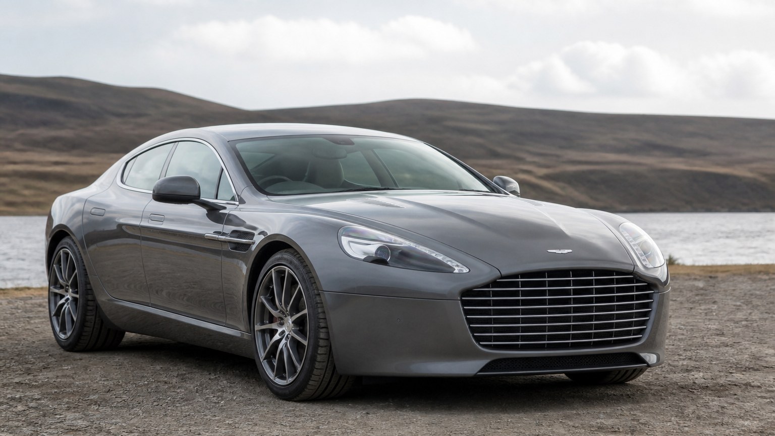 Aston Martin Rapide S