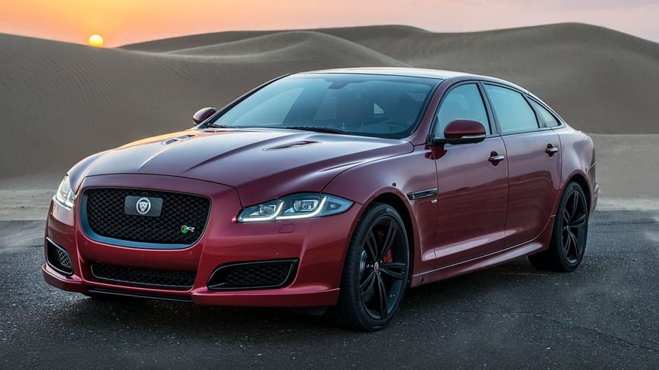Jaguar XJR