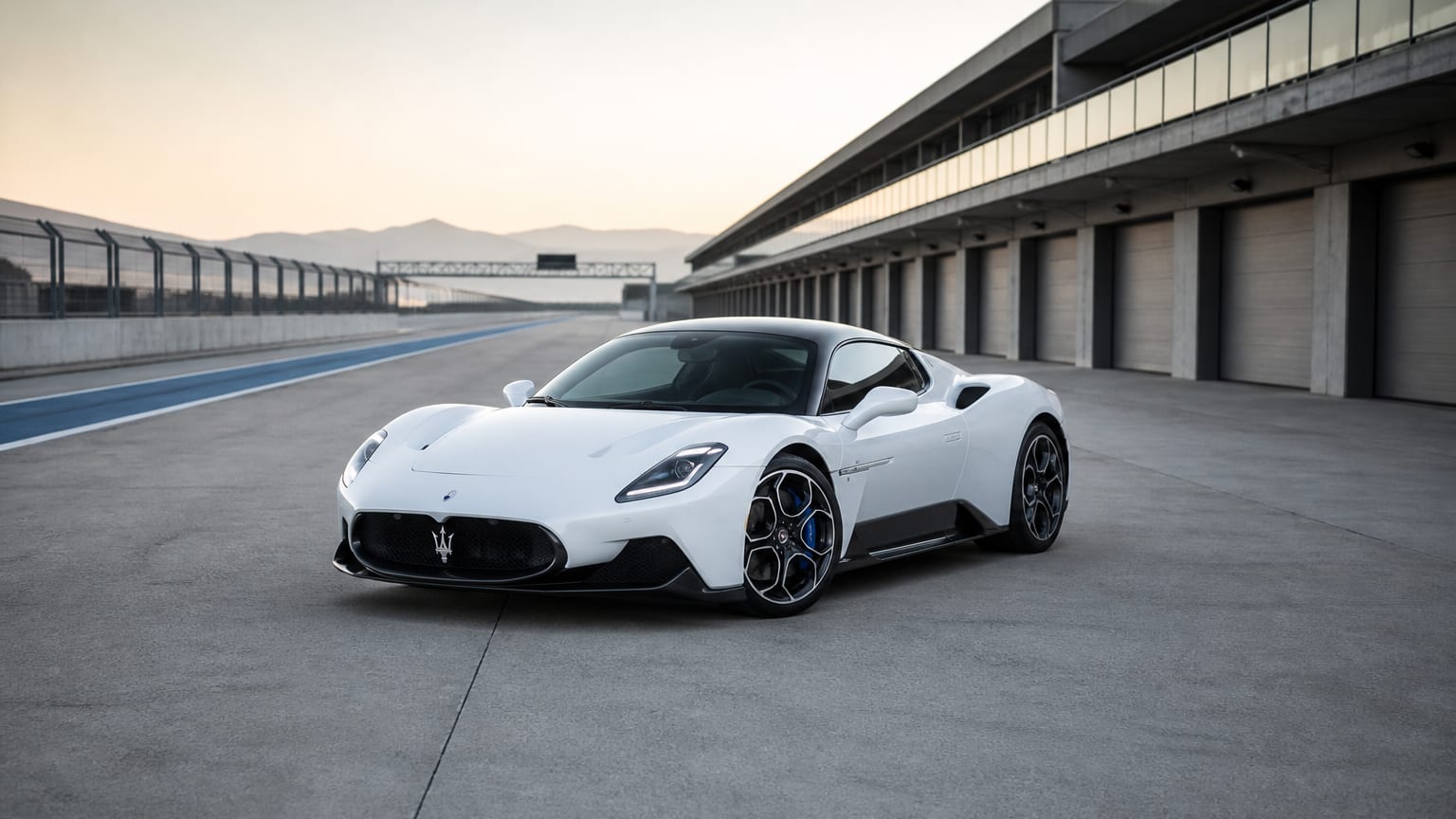 Maserati MC20