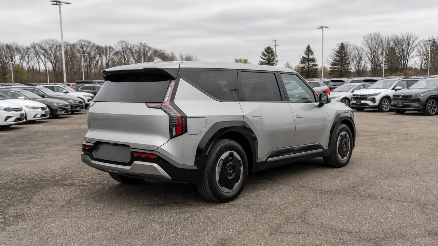 A higher-risk Kia EV9 model year parked in a dealership lot.