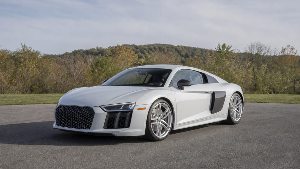 Audi R8 V10