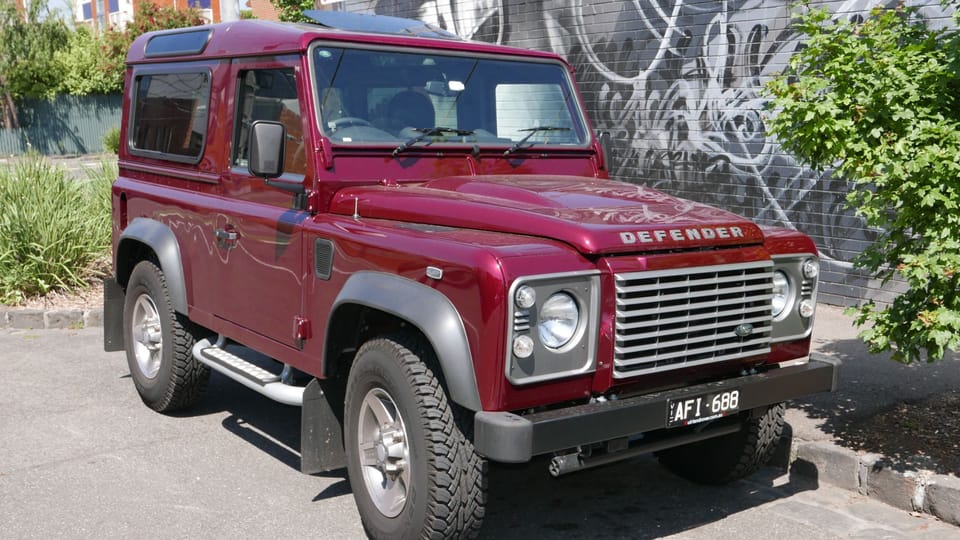 Land Rover Defender 90 Heritage
