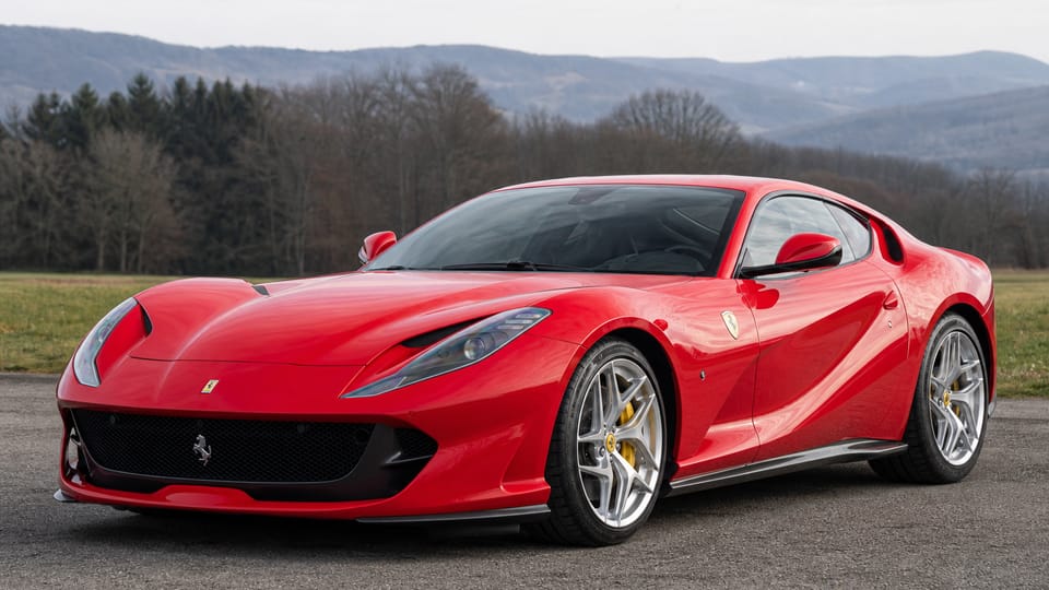Ferrari 812 Superfast