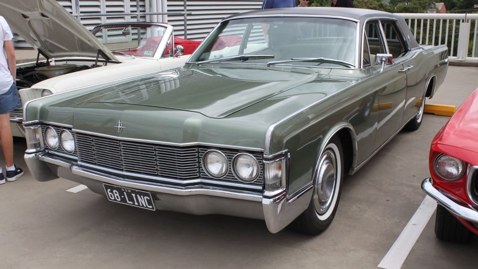 Lincoln Continental
