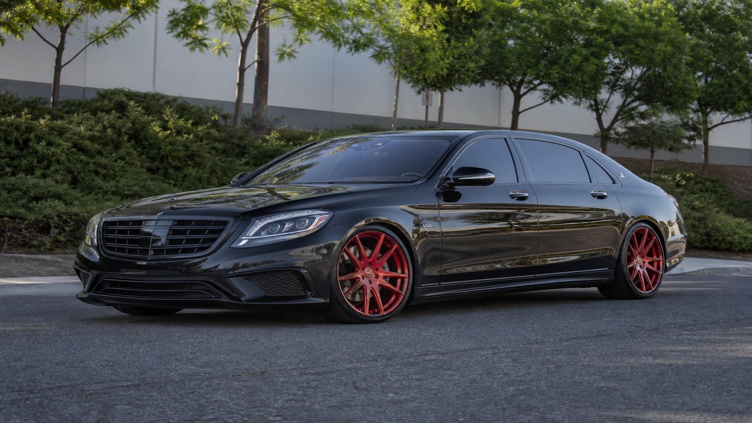 Mercedes-Benz Maybach S600