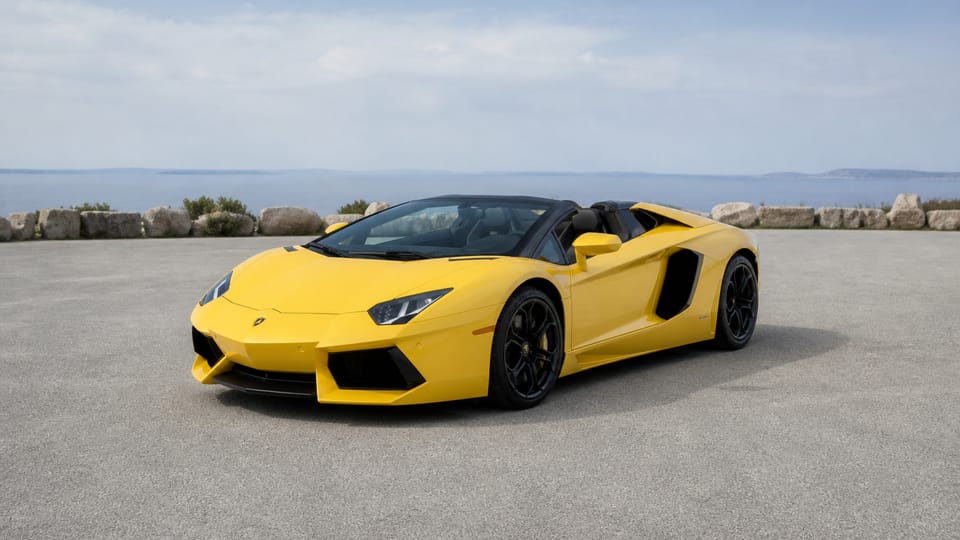 Lamborghini Aventador LP700-4 Roadster