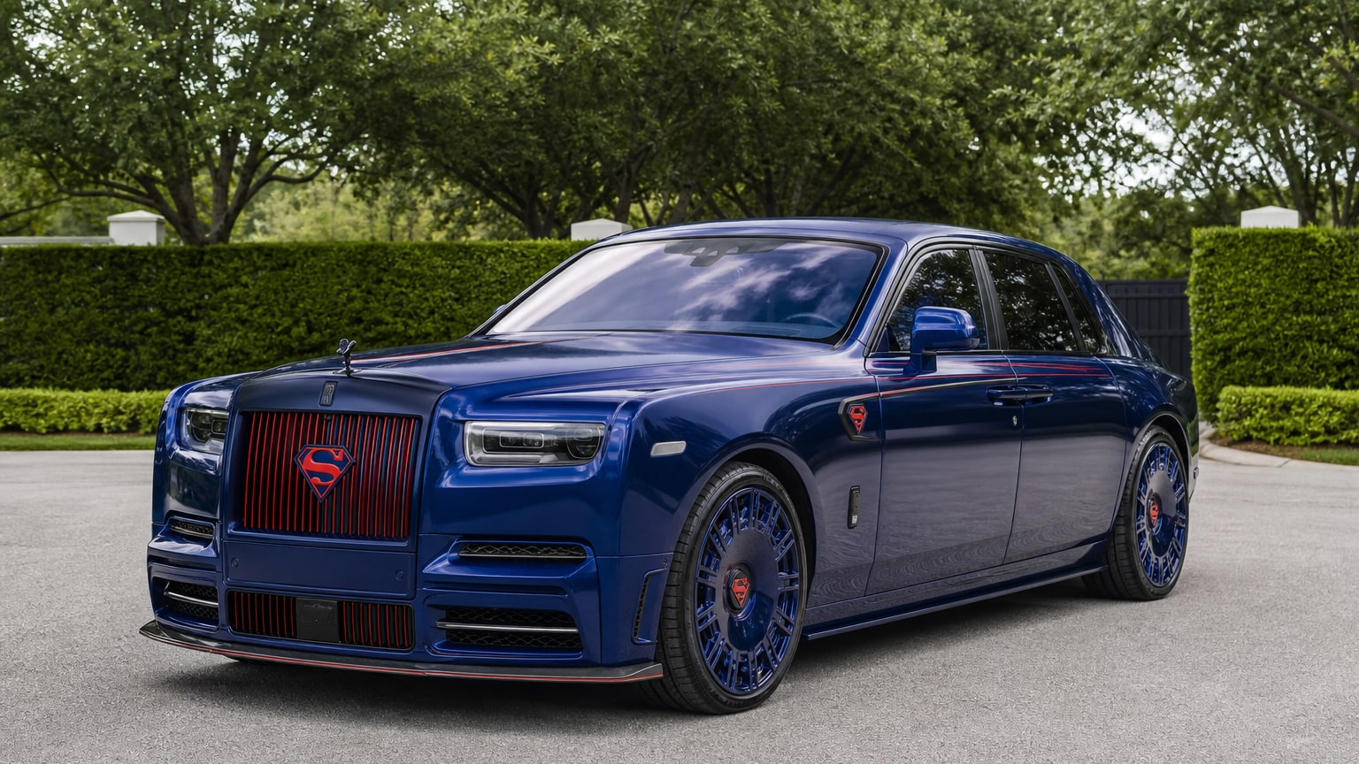 Rolls-Royce Phantom Superman Edition
