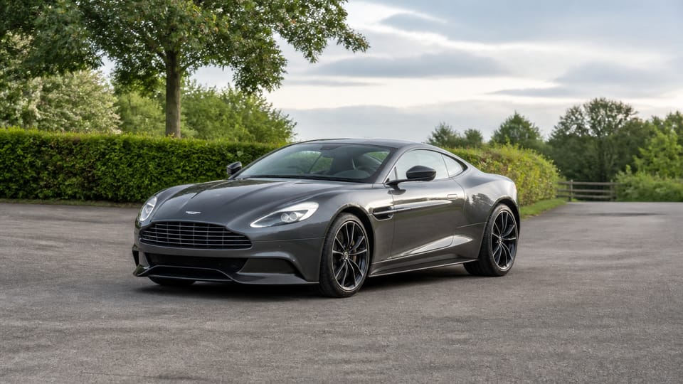 Aston Martin Vanquish
