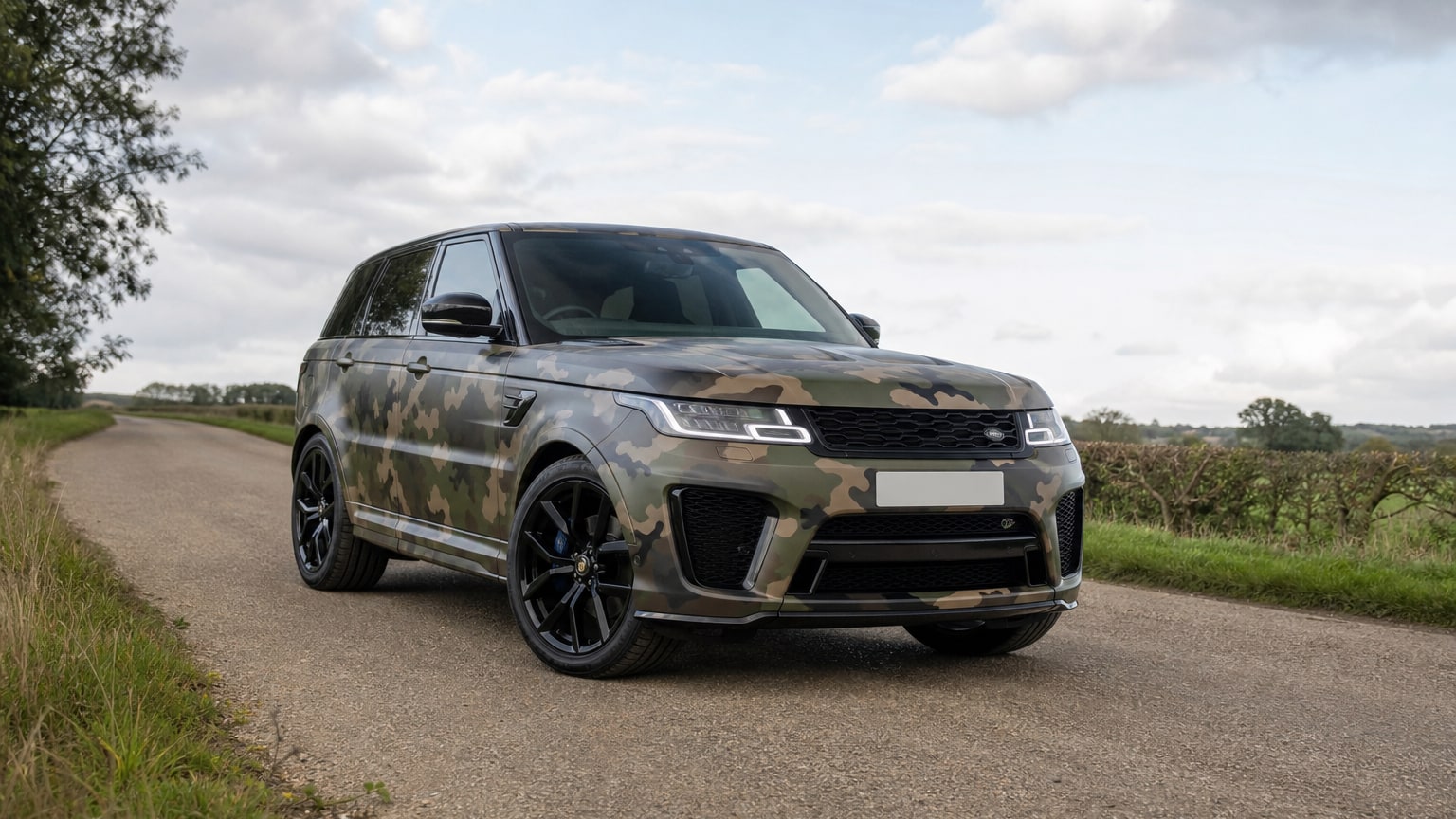 Land Rover Range Rover Sport SVR